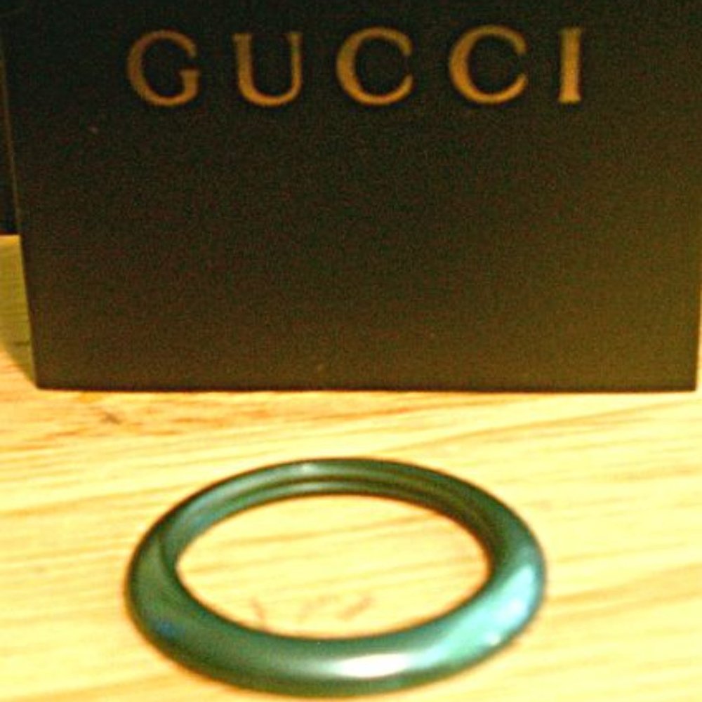 Vintage New Gucci Metal Bezel in Emerald Green for the 1100 11/12.2 and 11/12